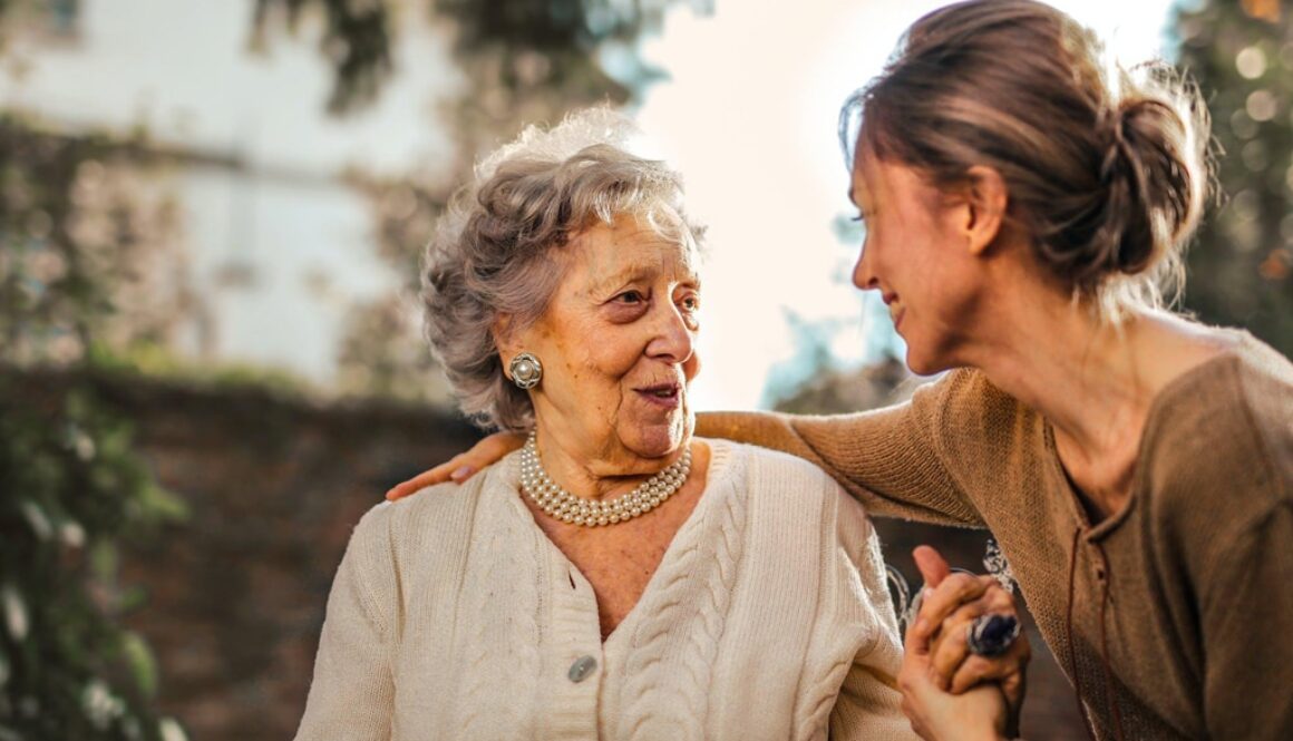 The Psychology of Caring For An Elder Loved One smpltec